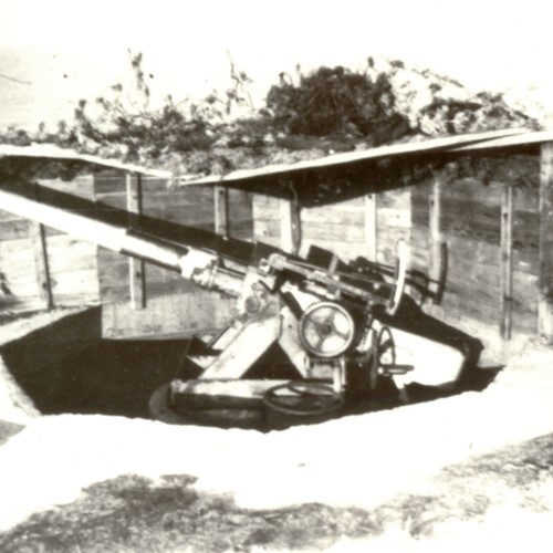 1763 - Hirtshals West, bunker, 5 cm KwK.jpg
