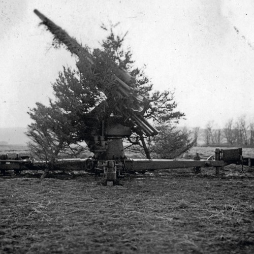 MCH2240-17 - 8,8 cm Flak, Frederikshavn, 1940.jpg
